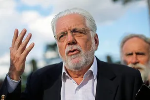 ADVOGADO DO BANCO MASTER USOU CÓDIGO PARA TRATAR DE APARTAMENTO LIGADO A JAQUES WAGNER, DIZ FOLHA