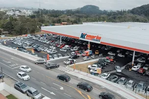 GIGANTE DOS SUPERMERCADOS ABRE AS PORTAS DA 100ª LOJA