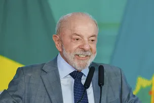 LULA ANUNCIA DISTRIBUIÇÃO DE “CANETAS EMAGRECEDORAS” PELO SUS