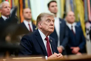 PRESIDENTE DA CÂMARA DOS EUA APOIA PAGAMENTO DE US$ 5 MIL A AMERICANOS