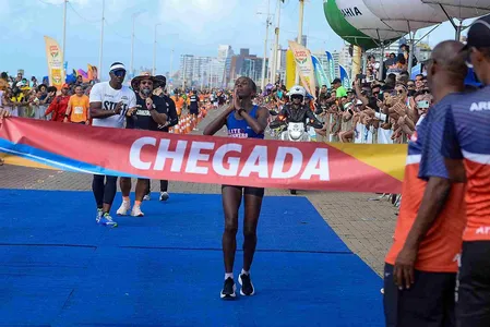 DA CAMINHADA À MARATONA, SALVADOR RECEBE ATLETAS EM BUSCA DE SUPERAÇÃO E NOVAS CONQUISTAS