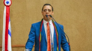 DEPUTADO CRITICA VENDA DE AÇÕES DA BAHIAGÁS E PEDE SUSPENSÃO DA OPERAÇÃO