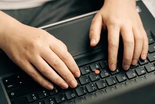 ESTÁCIO PROMOVE CAPACITAÇÃO ONLINE EM INTELIGÊNCIA ARTIFICIAL