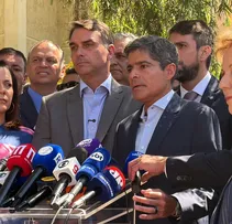 ACM NETO DECLARA APOIO A FLÁVIO BOLSONARO