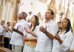 GERALDINHO CELEBRA VITÓRIA NAS URNAS NO BONFIM