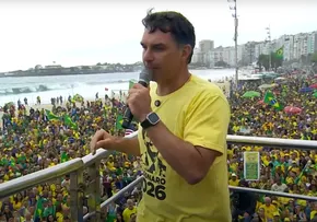 FLÁVIO BOLSONARO CONFIRMA ATO EM SALVADOR PARA 17 DE OUTUBRO