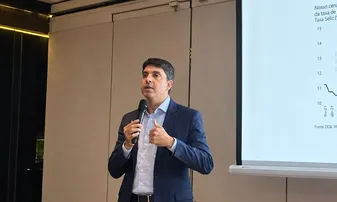 ENTREVISTA COM RAPHAEL FIGUEIREDO ESTRATEGISTA DE AÇÕES
